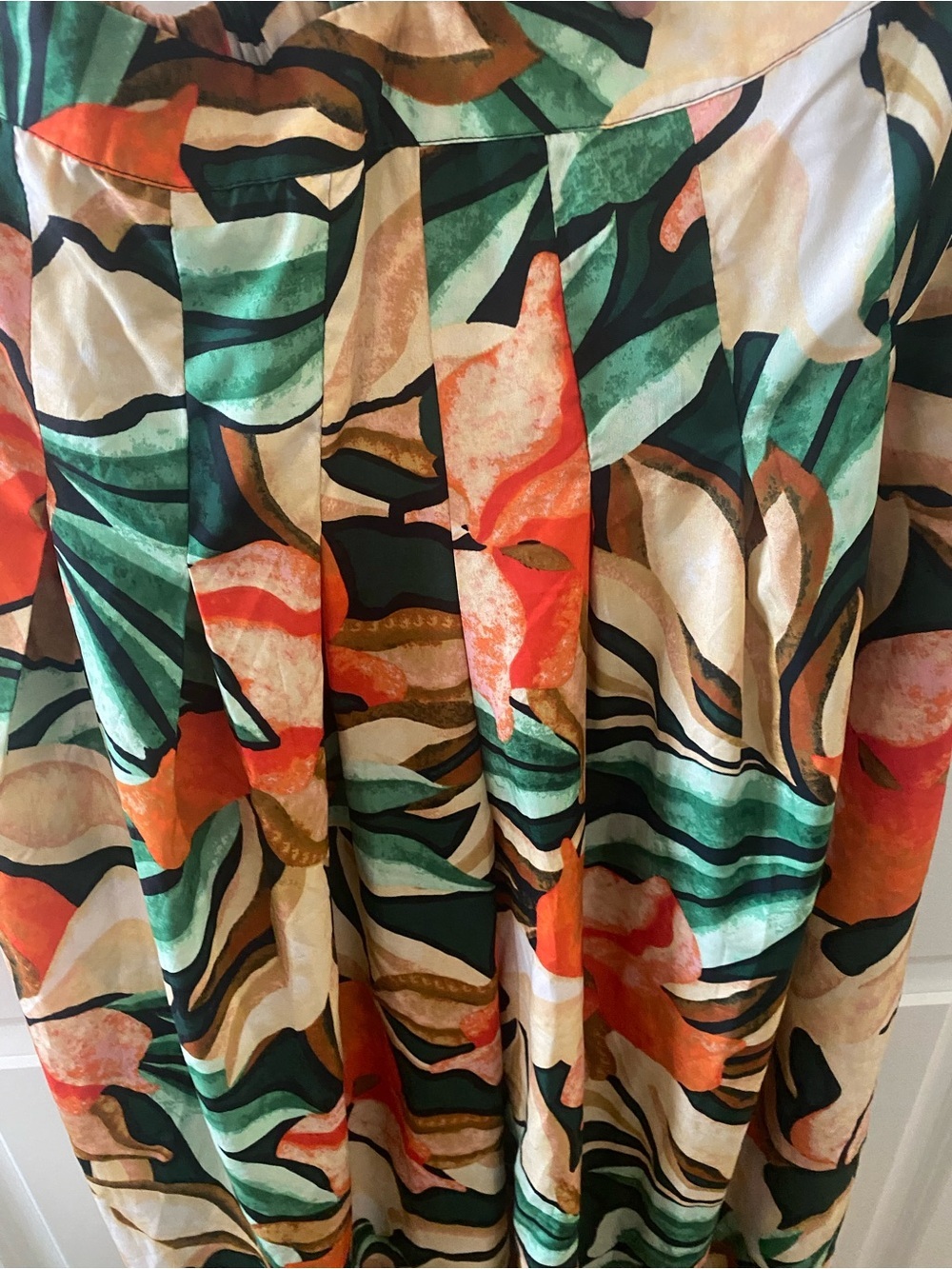 Moon Orchid Tropical Print Wide-Leg Pants in Green & Orange - Picture 2 of 5